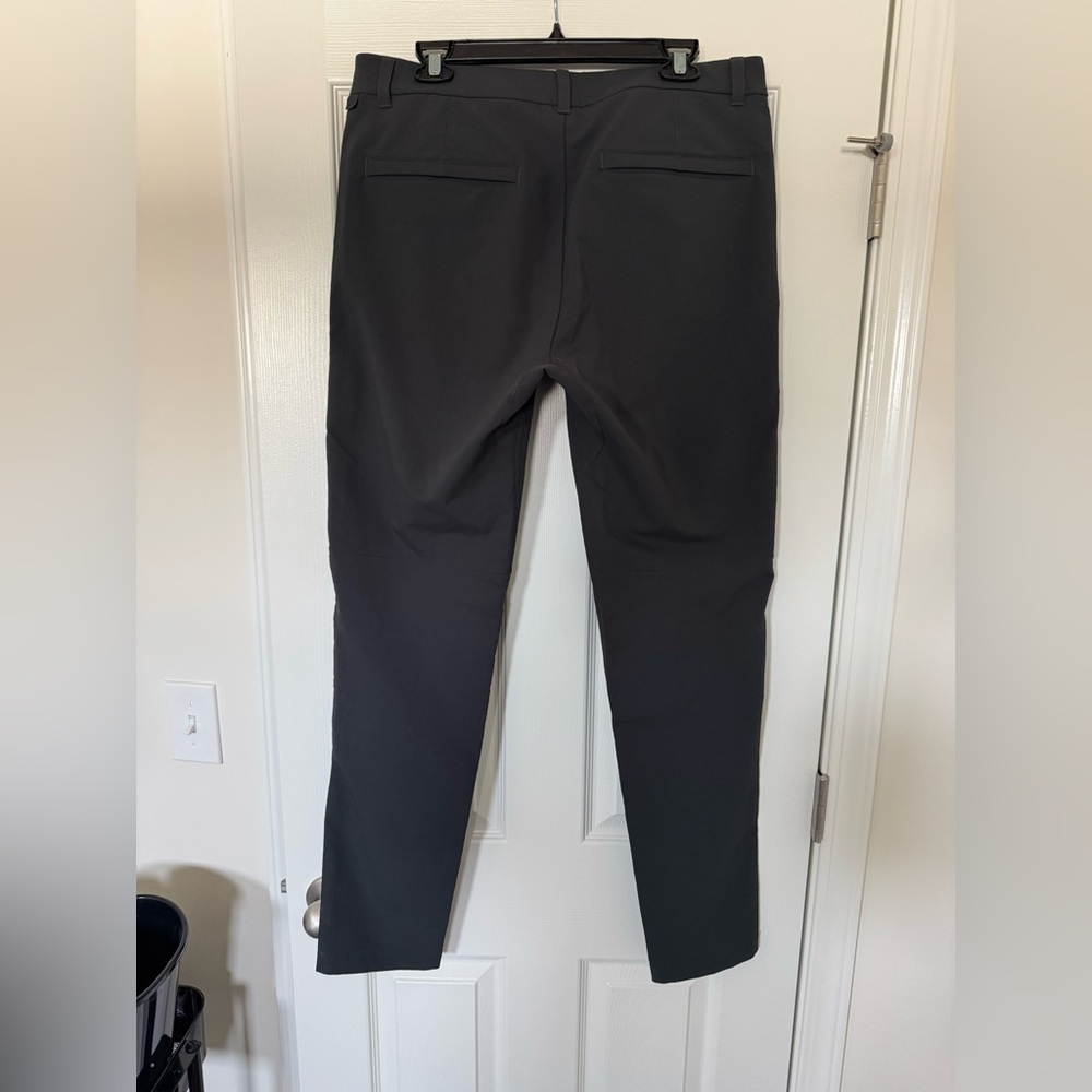 Lululemon Athletica Men’s Pants Charcoal Gray - Picture 2 of 4